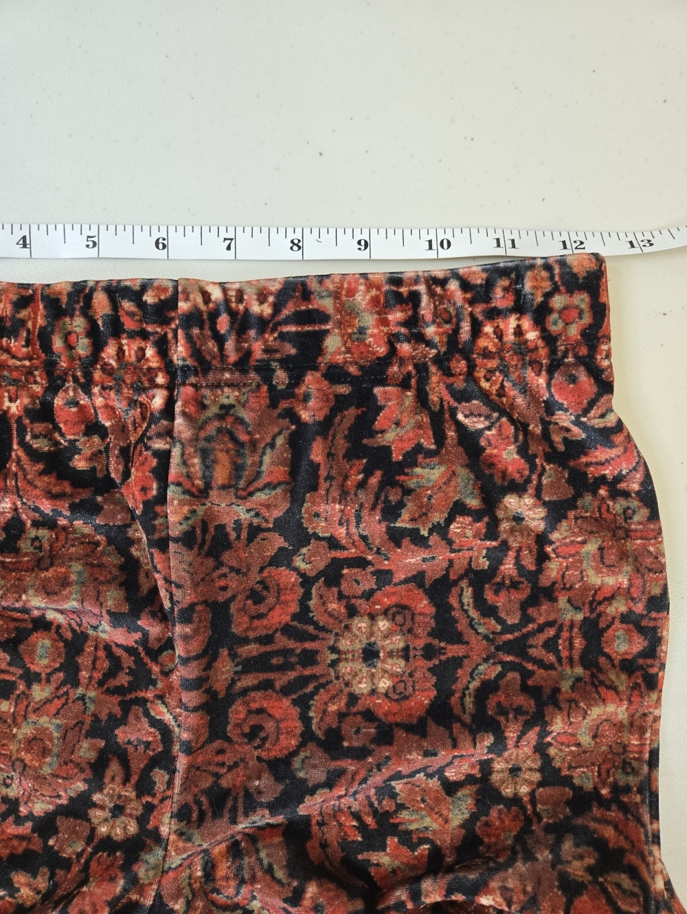Forever 21 Floral Velvet Flare Pants in Rust and Black Size Small - Picture 9 of 9